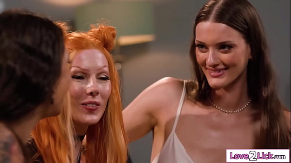 Canceled Blind Date Turns Into A Sizzling Lesbian Oral 3some
