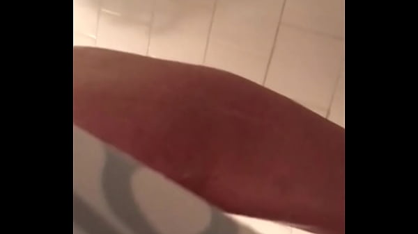 Spy Shower Cheeks