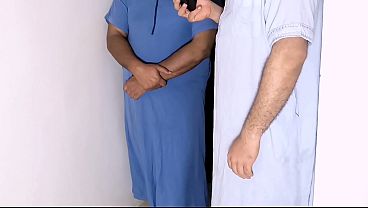 سباك مصري وصديقه ينيكو سعاد المصريه