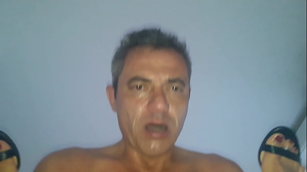 Aimer La Baiser En Léchant Ses Pieds