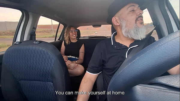 Nude Passenger In Uber Saddle Gets Blowjobs And Also Presents Head.