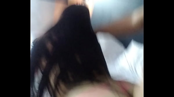 FOLLANDO CON MI PERRITA EN CUATRO