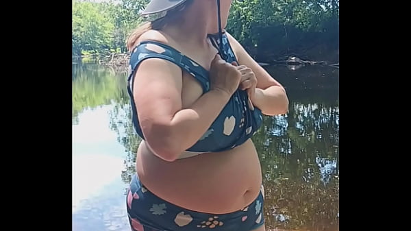 Nicebigddd Topless Fishing