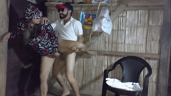 HERMANASTRO ME OFRECE HACER UNA AUDICION PARA INGRESAR AL MUNDO PORNO. AUNQUE SOY NOVATA APROBE ESTA PRUEBA Y AHORA INICIARE EN EL PORNO CASERO ACTUAL.