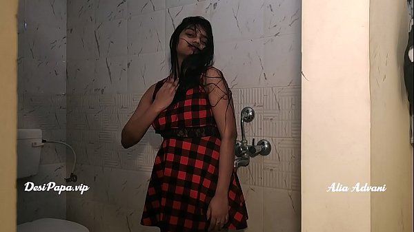Sensual Novice Model In Shower