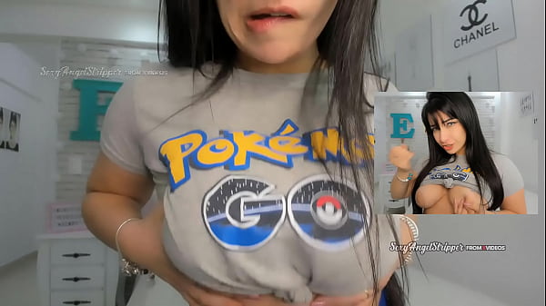 Sexy Latina Chick Gamer Chick Owning Your Prick As Her Video Game Joistick JOI Jerk Off Instructions Ass Praise, This Hottie Genuinely Has A Gorgeous Butt!!!!