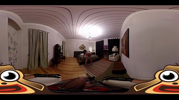 VR Porn POV The Sizzling House Cleaner In 360