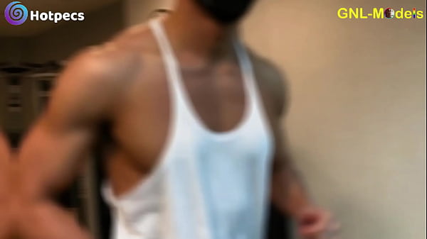 Conditioning Those Pecs Hard To Get Them Played! That's The Way To Start A Randy Clip! ️