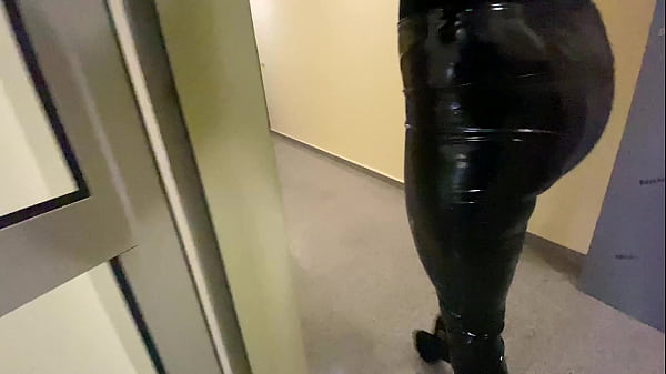 Met In Elevator With Latex And Leather And Took Her Slot - Cock2squirt