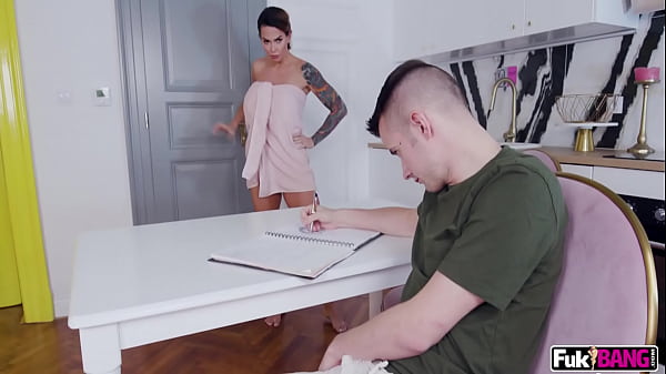 Chloe Lamour Adore Butt Fucking