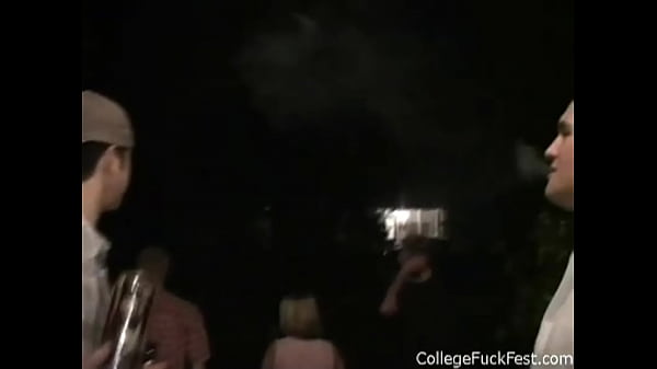 Frat House Amateur Coed Coed Fucked At Crazy Party