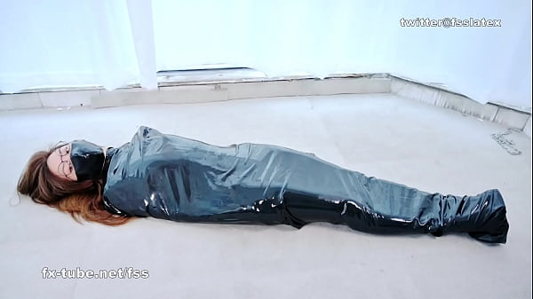 Asian Latex Catsuit Dame Restraint Play In Sleeppack