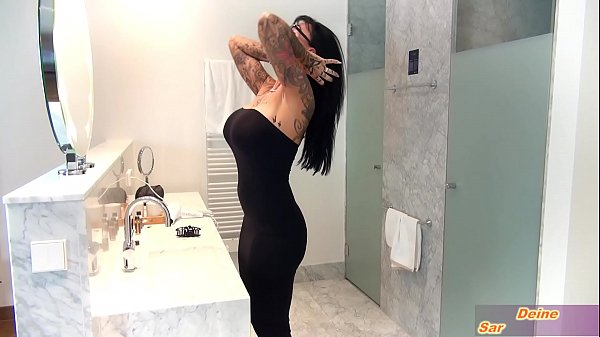 Arsch Sklave - Bodybuilder Wird Von Dominanter Deutscher Hotwife Mit Strapon Gefickt