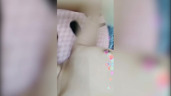 Em Gái Flaunt Hàng Vừa Trắng Lại Vừa To