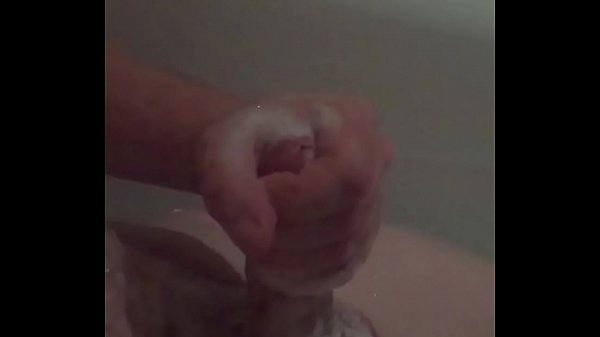 Trim.8750E348-816C-42AC-9C92-64185DE110A3.MOV