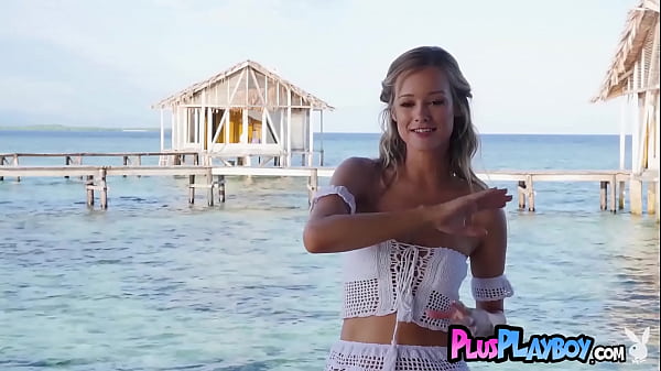 Gorgeous Fair-haired STEPMOM Olivia Preston Posing On The Sea And Displayed Stunning Natural Body