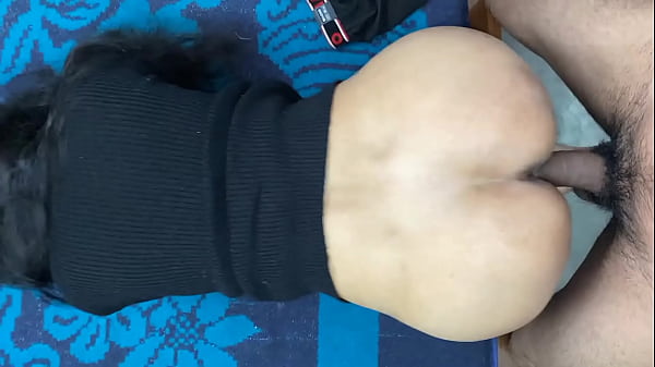 Old Bhabhi Ki Starving Pyasi Cooch Ki Pack Kr Pyas Bhujayi With Clear Hindi Audio Sex DESISLIMGIRL