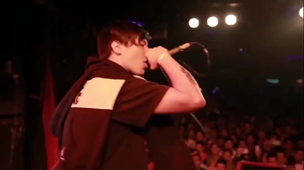 DUKI DÁNDOLE UNA TREMENDA FOLLADA AL BEAT