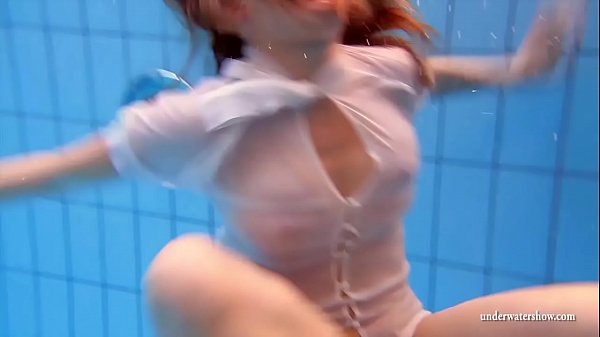 Underwater Swimming Pool Chick Zuzanna