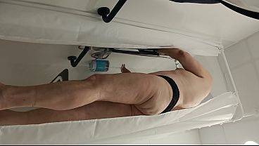 Dave Tit,Feeling Hot After The Gym, Finishing In The Shower.