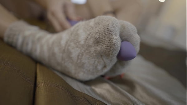 I Fuck My Feet With A Dildo And Of Course I Jam My Cooch With It Too!