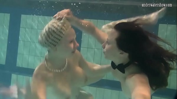 Grinding Melons Lesbians Katka Barbara Underwater