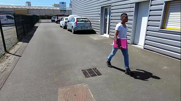AURBEAUREAL & LUNA RIVAL Present A Job Interview To A New Boy
