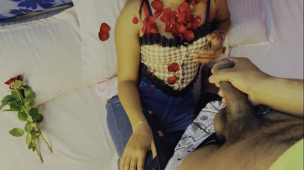 Hot Indian Honey Debut Sex