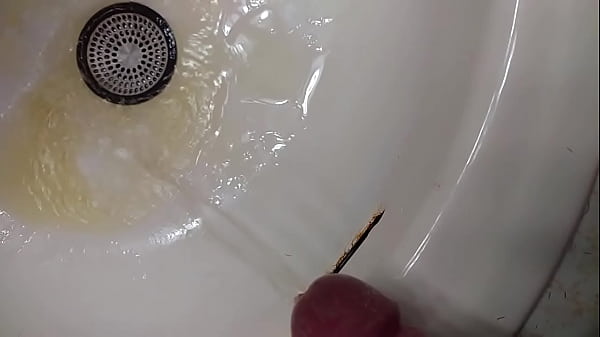 Golden Shower In The Bathroom Plunge
