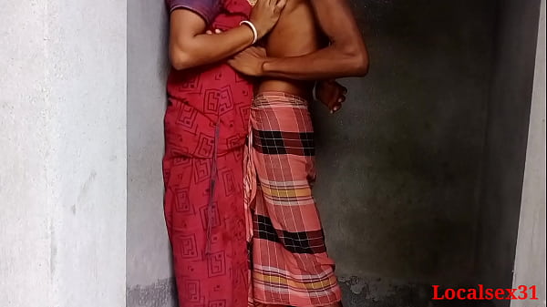 Bengali Boudi Sex In Garden With Boyfriend (Official Video By Localsex31)