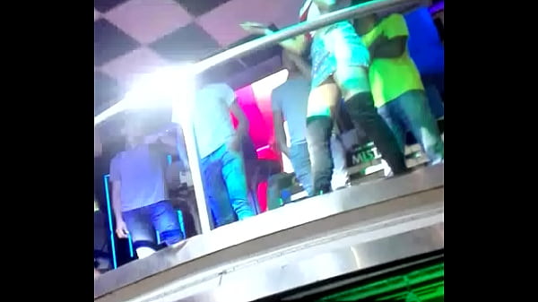 Se Le Ven Las Panties A Rosanjela En Evento