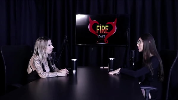Veja A Entrevista Safada E Cheia De Putaria Com A Melina Khalifa No Porn Cast Brazil - Parte 2 (Watch On: Sheer/Red)