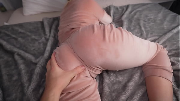 POV: Stepmama Jenny Lux Teaches You Sex! - Feels So Genuine!