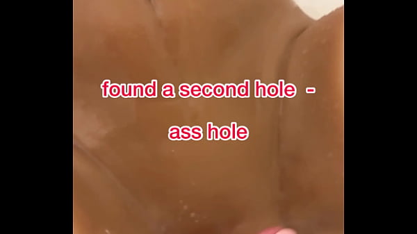 Russian HOTWIFE Washes Her Assistant Friend After Being Nailed By A Client In San Francisco