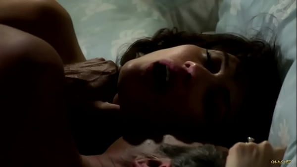 Olga Kurylenko - Magic City: S01 E05 (2012)