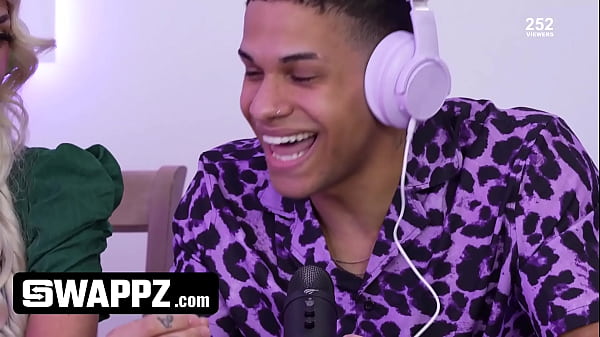 Swappz Podcast: Stepmommies And Stepsons Get Down And Filthy On Air