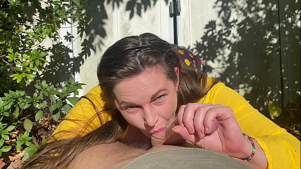 Hippie Chick Gets Banged Outside