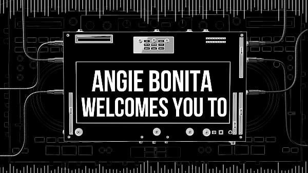 A Quick Look At The Skills Of The Bj Mistress Angie Bonita