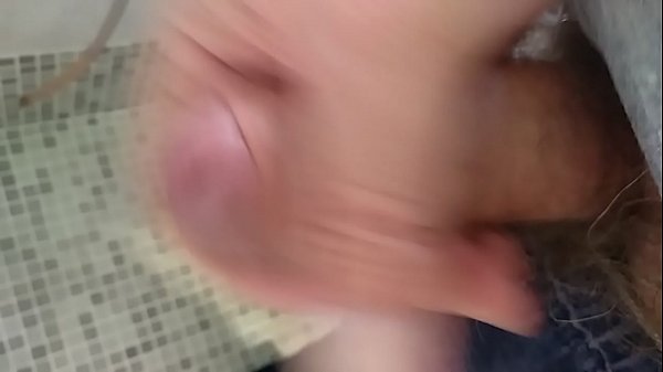 VID 20171116 Pajilla Con Pijama En La Ducha