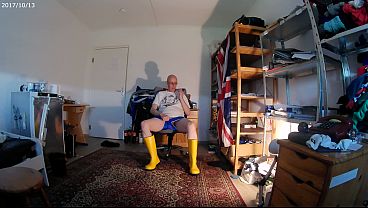 Blaue Shorts Goileglatze