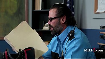 Busty Rack Married Golden-haired Utilized By Randy Cop For Stealing Phones - Elana Bunnz