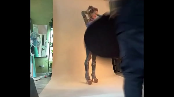 Photoshoot With 1 Million Pictures! How Many Shots Does It Take To Get The Pristine One?#EndlessShots #Photoshoot...