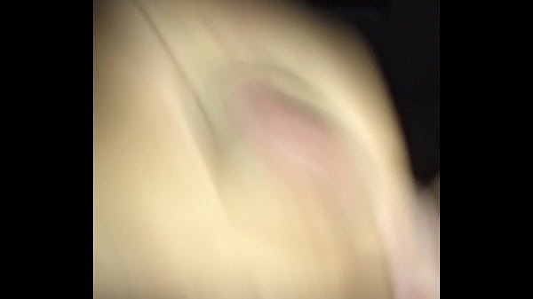 Batendo Uma Gostosa No Carro