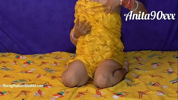 Indian Smoking Bhabhi Ki Backdoor Sex Video With Hindi Audio Me