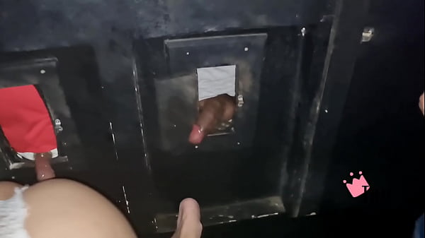 Sexta-feira Santa Ou Do Pecado? O Joao O Safado Me Levou Pra Conhecer Uma Casa De Swing.