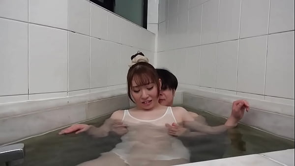 朝まで二人きり密室フリータイム ～デカクリを吸うのにハマりました～ 北野ゆりか