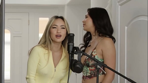 Blazing Victor Ray Takes On Linda Lan & Scarlett Alexis In A Heated Asian Threeway