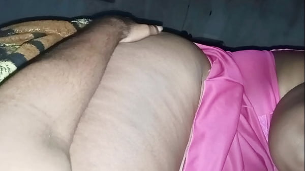 Dividindo A Cama Com A Minha Madrasta