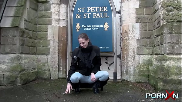 Candid Barely-legal Pissing Her Heaves