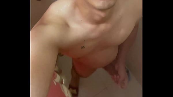 Al Final Pruebo Mi Semen En La Regadera